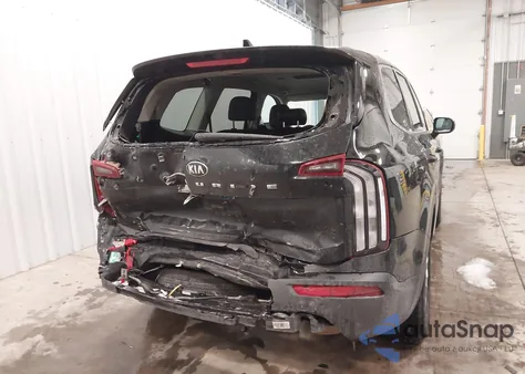2020 Kia Telluride Lx z USA, uszkodzony, nr VIN 5XYP2DHC5LG059817